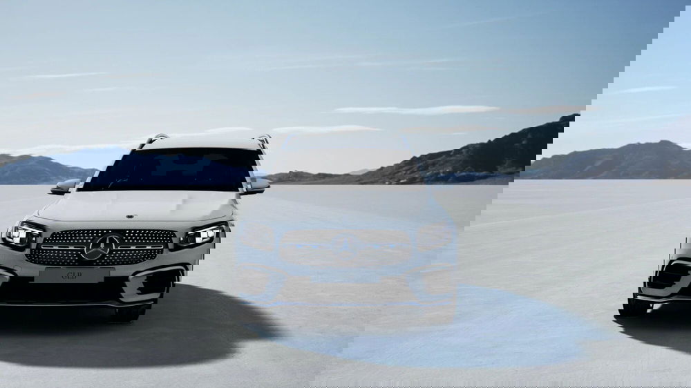 Mercedes-Benz GLB nuova a Pescara (2)