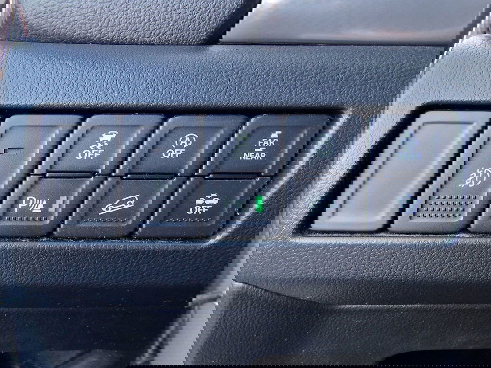 Suzuki Vitara usata a Milano (14)