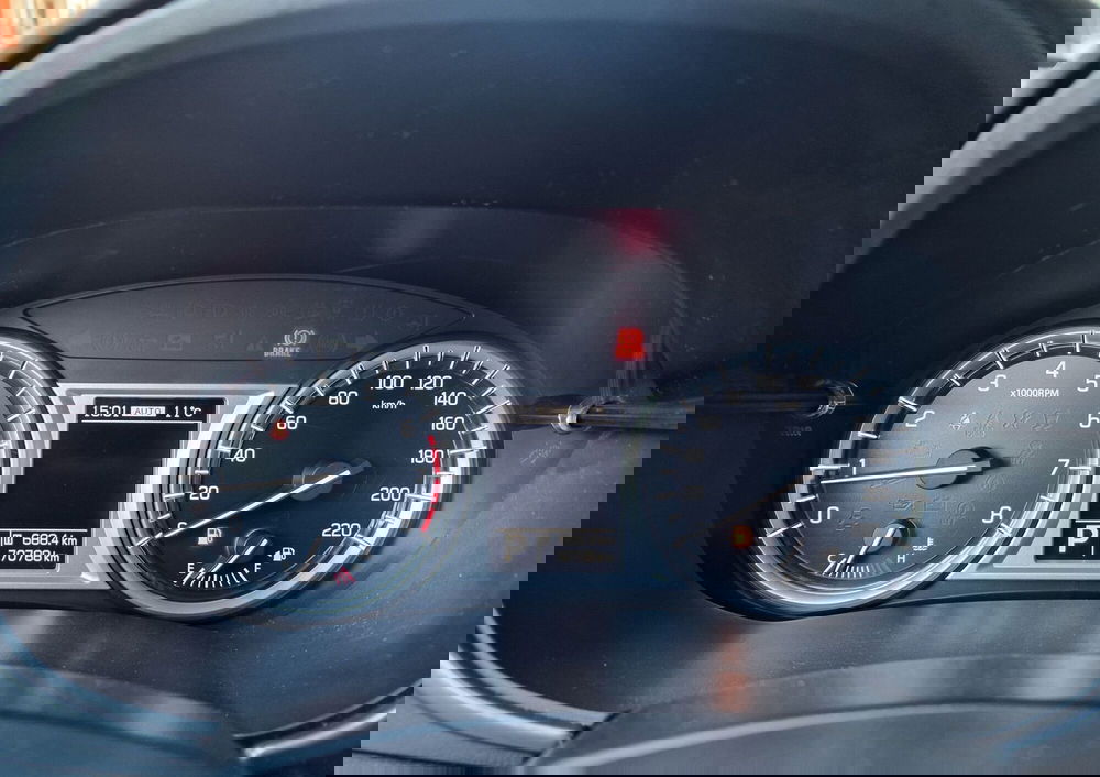 Suzuki Vitara usata a Milano (9)