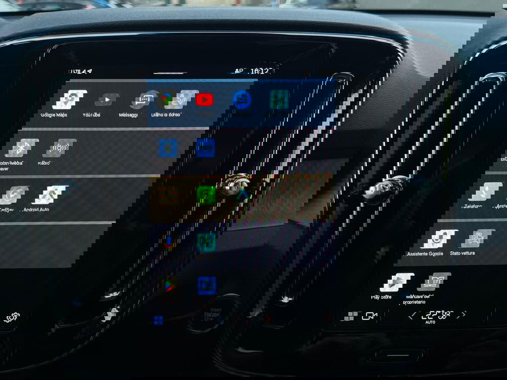 Volvo XC40 usata a Como (18)