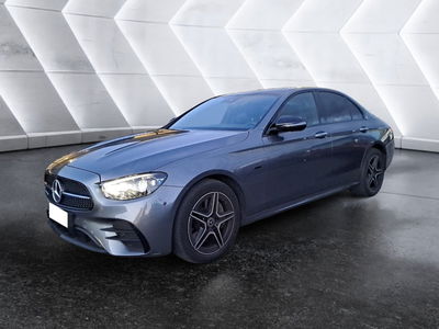Mercedes-Benz Classe E 300 de 4Matic Auto EQ-Power Premium Plus del 2020 usata a Salerno
