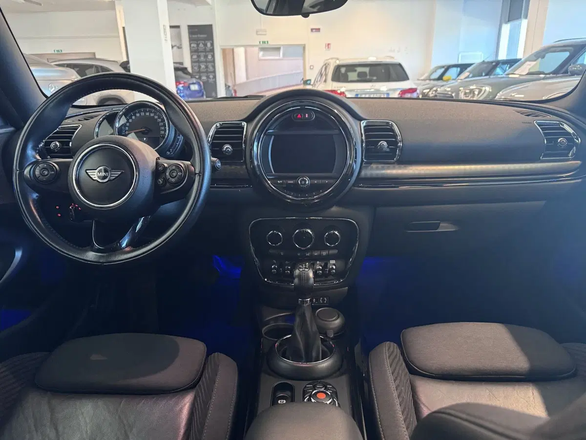 MINI Mini Clubman usata a Messina (11)