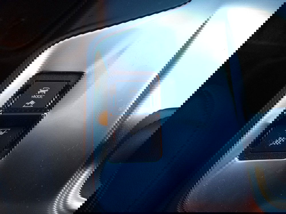 Jaguar E-Pace usata a Pordenone (20)