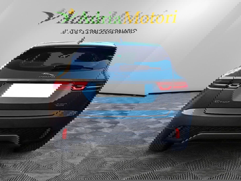 Jaguar E-Pace usata a Pordenone (4)