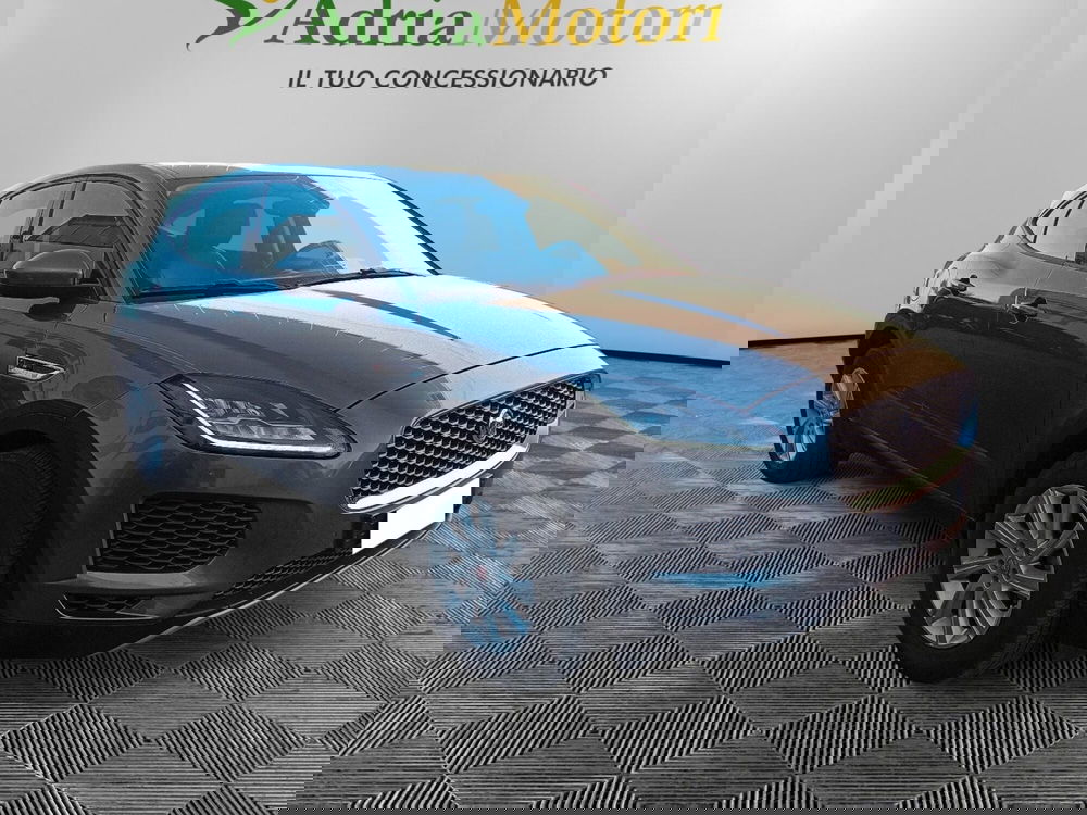 Jaguar E-Pace usata a Pordenone (7)