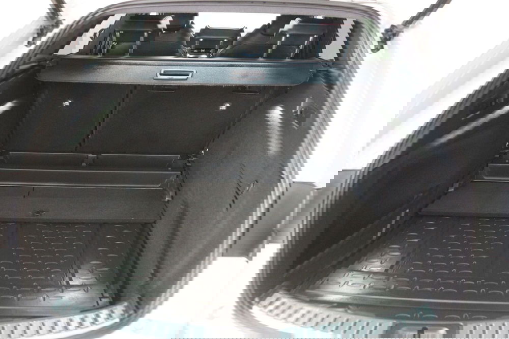 Toyota Corolla Touring Sports usata a Torino (7)