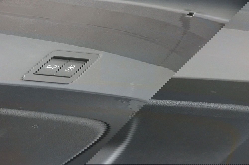 Toyota Corolla Touring Sports usata a Torino (8)