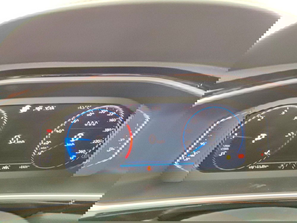 Volkswagen T-Roc nuova a Massa-Carrara (15)