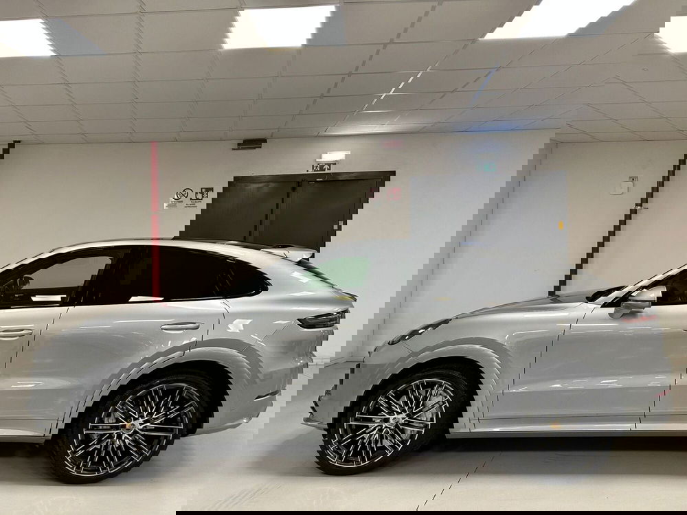 Porsche Cayenne usata a Cuneo (5)