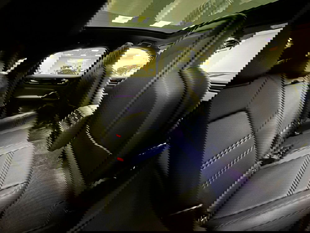 Porsche Cayenne usata a Cuneo (7)