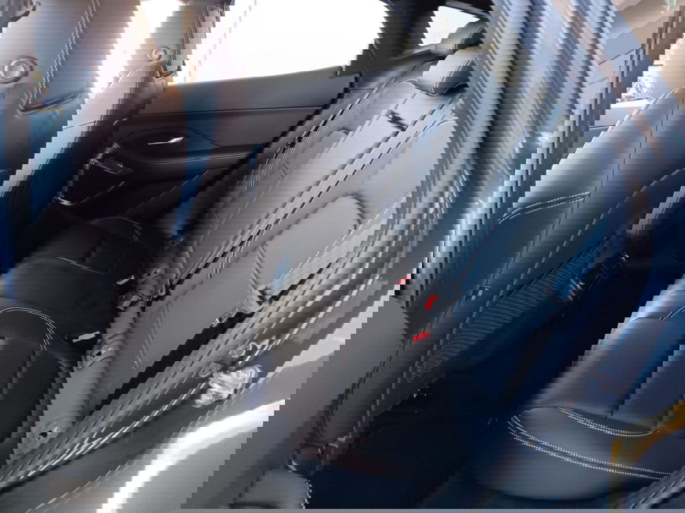 Jaguar E-Pace usata a Asti (14)