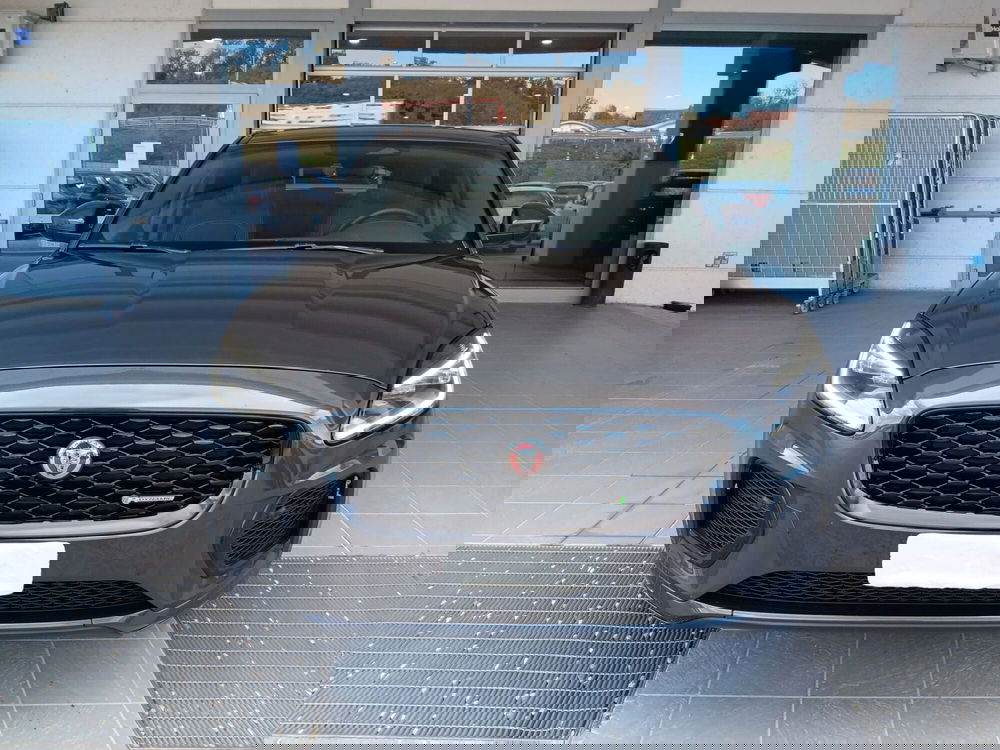 Jaguar E-Pace usata a Asti (8)