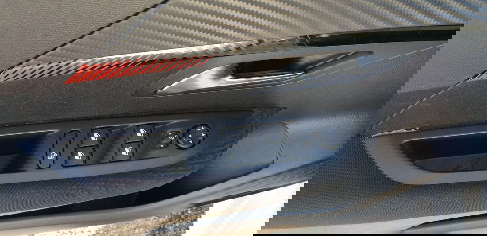 Peugeot 208 usata a Pistoia (12)