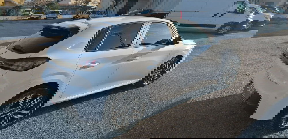 Peugeot 208 usata a Pistoia (5)