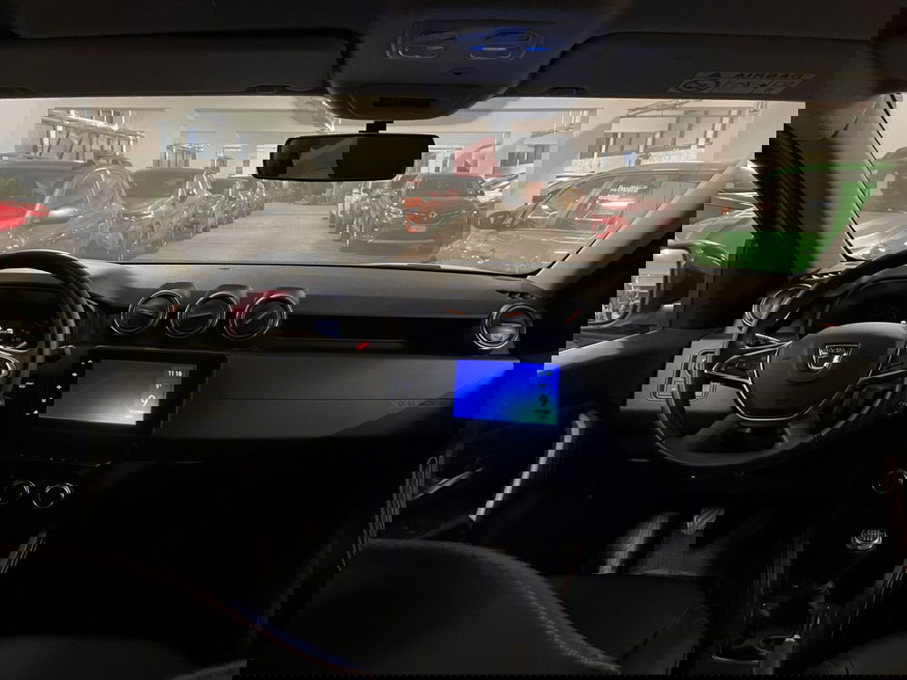 Dacia Duster usata a Milano (14)