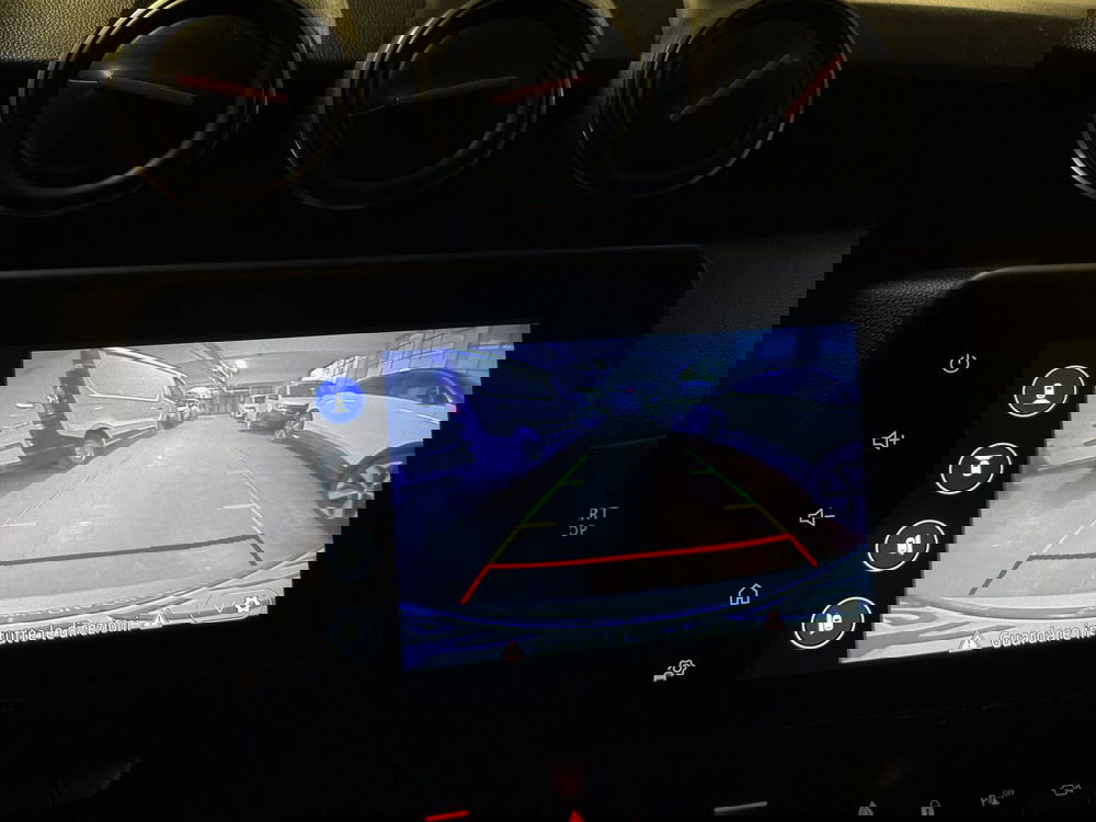 Dacia Duster usata a Milano (8)