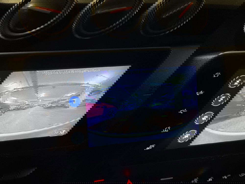 Dacia Duster usata a Milano (9)