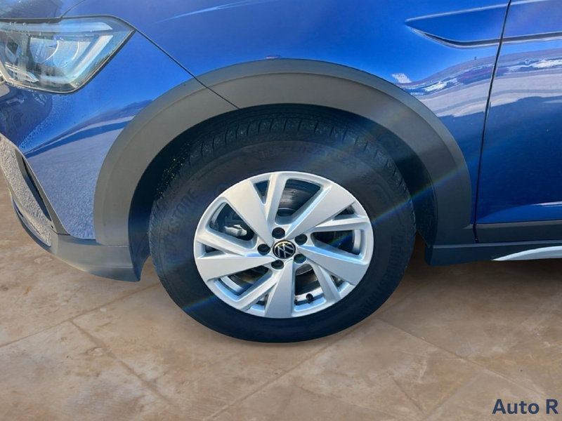 Volkswagen Taigo usata a Potenza (17)