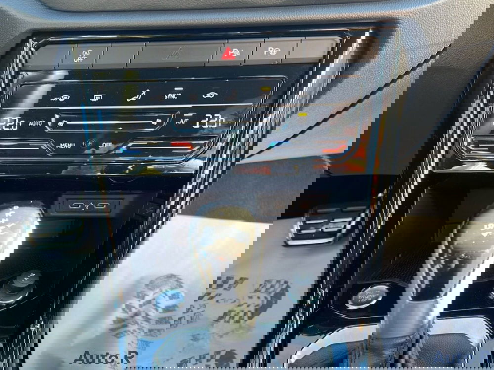 Volkswagen T-Roc usata a Potenza (14)