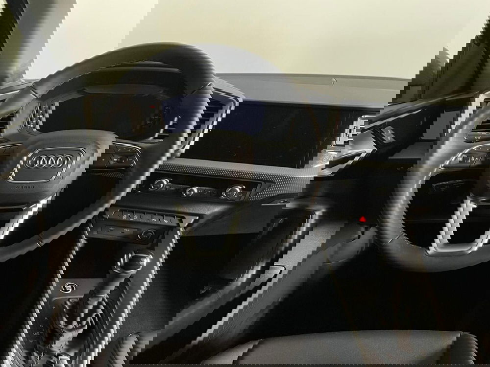 Audi A1 allstreet usata a Taranto (5)