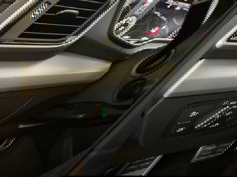 Audi Q5 usata a Taranto (9)