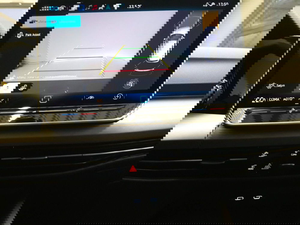 Volkswagen Golf nuova a Bologna (13)