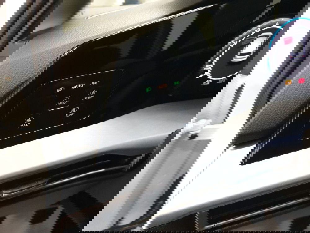 Volkswagen Golf nuova a Bologna (15)