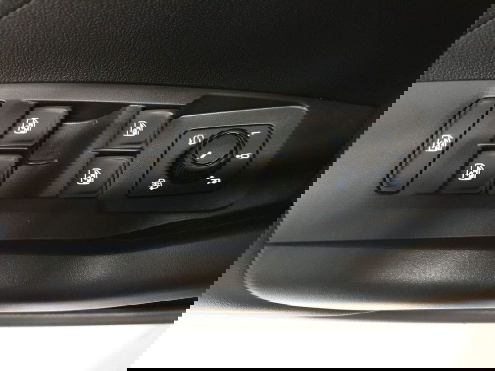 Volkswagen T-Cross nuova a Bologna (19)