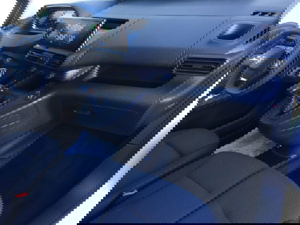 Peugeot Partner Furgone nuova a Cuneo (8)