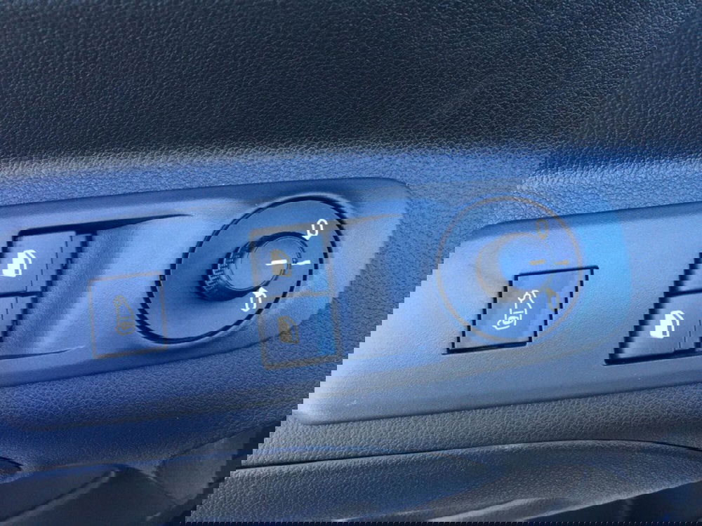 Peugeot Partner Furgone nuova a Cuneo (12)