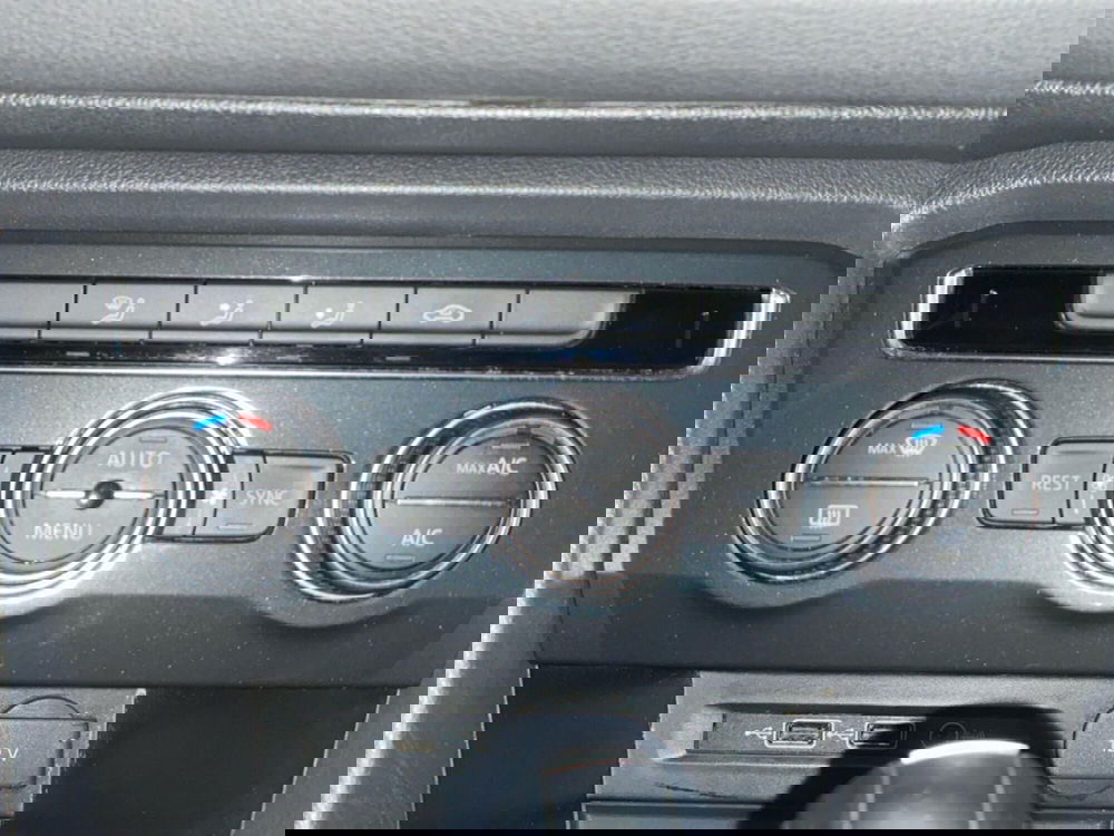 Volkswagen Tiguan usata a Reggio Calabria (17)