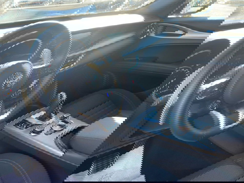 Alfa Romeo Stelvio usata a Frosinone (11)