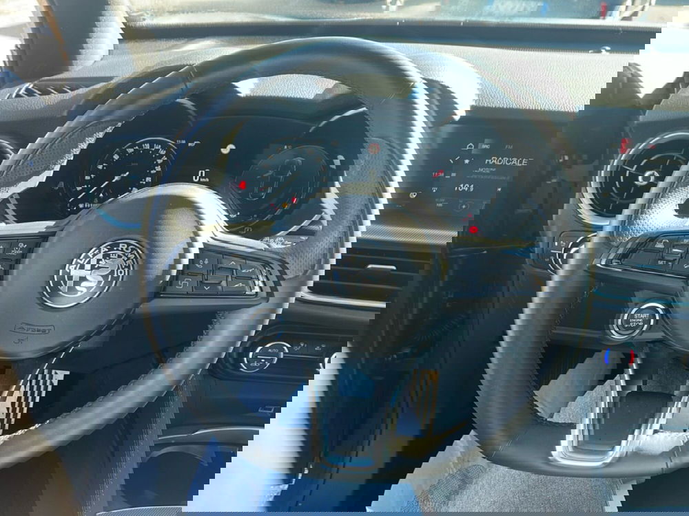 Alfa Romeo Stelvio usata a Frosinone (13)