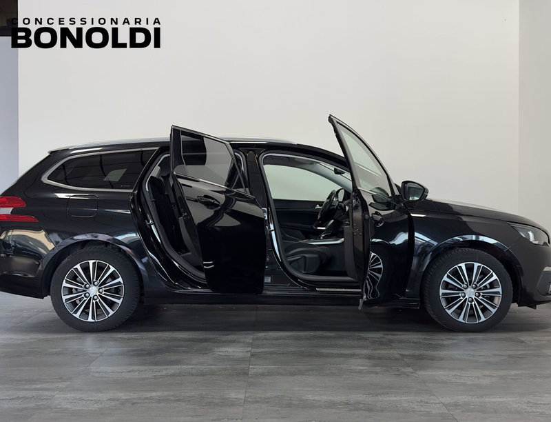 Peugeot 308 SW usata a Brescia (15)