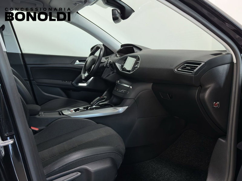 Peugeot 308 SW usata a Brescia (16)