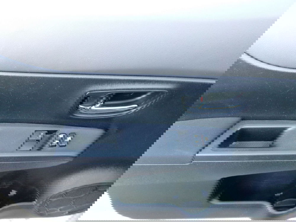 Toyota Yaris usata a Venezia (15)