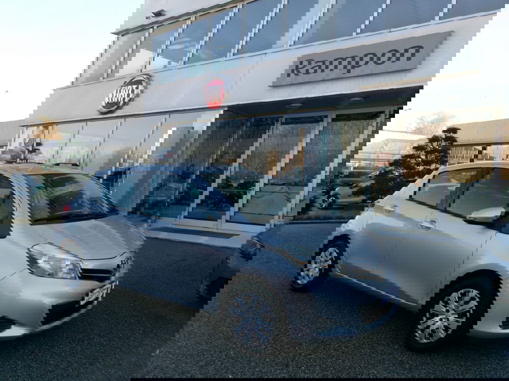 Toyota Yaris usata a Venezia (6)