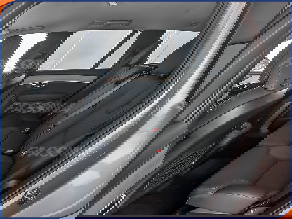 Volvo XC90 usata a Milano (11)