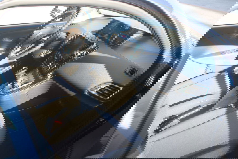 Lancia Ypsilon usata a Catania (13)