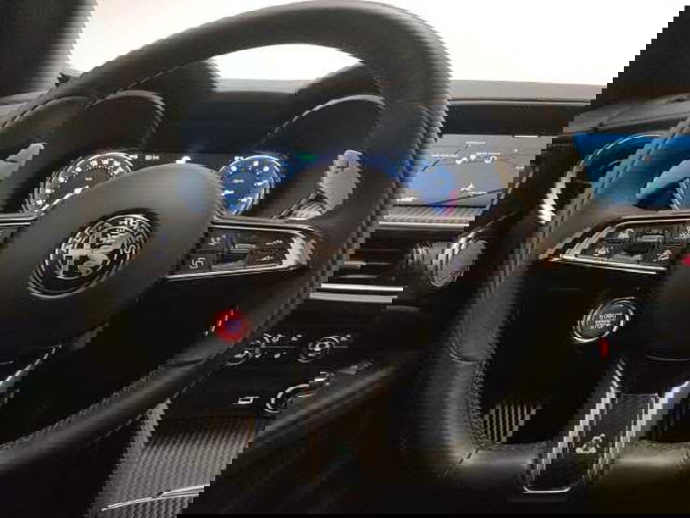 Alfa Romeo Stelvio usata a Teramo (17)