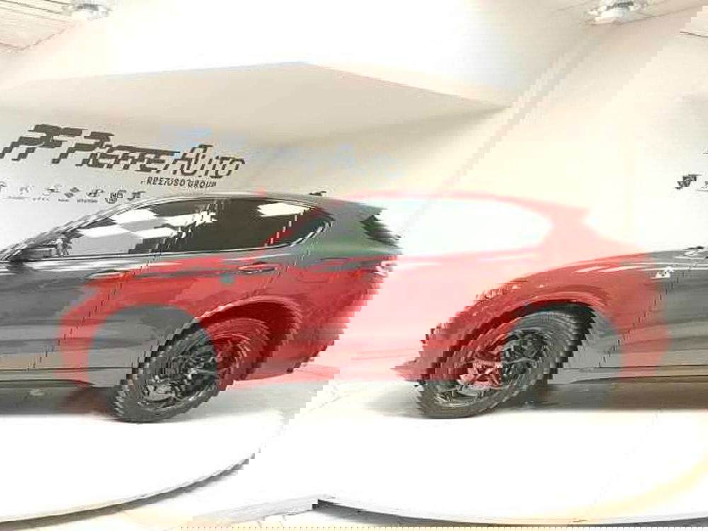 Alfa Romeo Stelvio usata a Teramo (2)