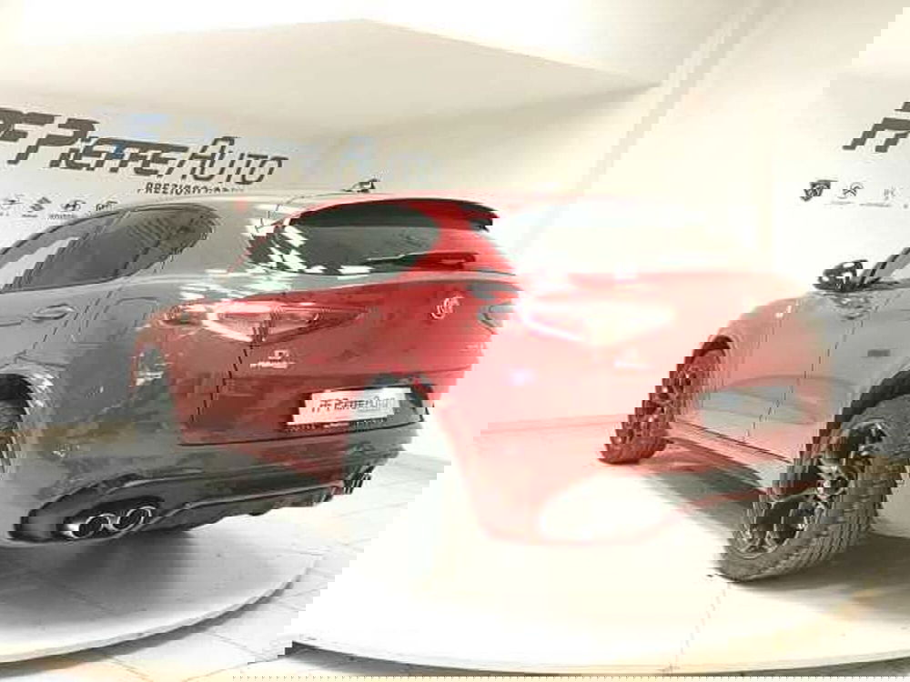 Alfa Romeo Stelvio usata a Teramo (3)