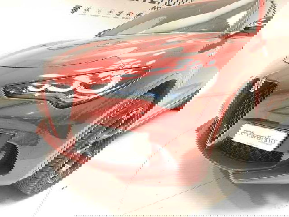 Alfa Romeo Stelvio usata a Teramo (8)