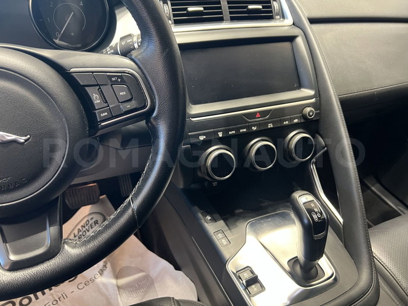 Jaguar E-Pace usata a Forlì-Cesena (18)