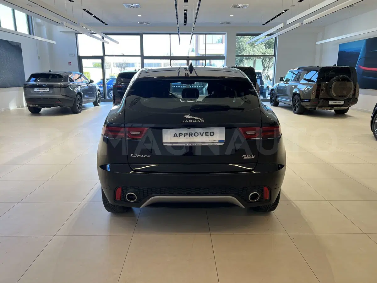 Jaguar E-Pace usata a Forlì-Cesena (6)