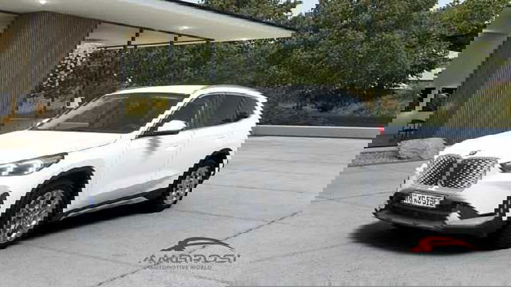 BMW iX1 nuova a Viterbo