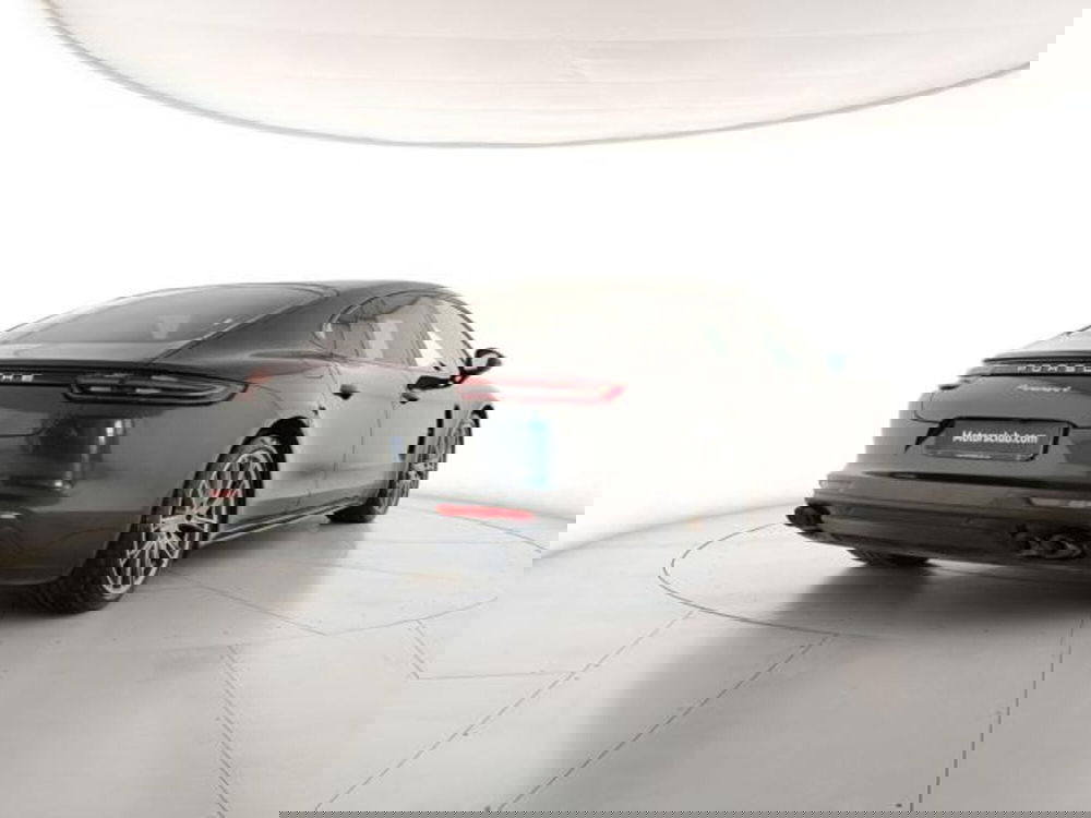 Porsche Panamera usata a Modena (5)