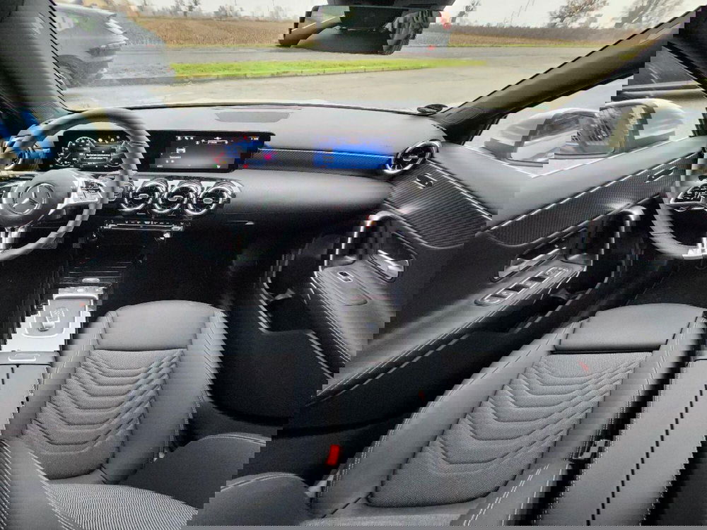 Mercedes-Benz Classe A usata a Milano (14)