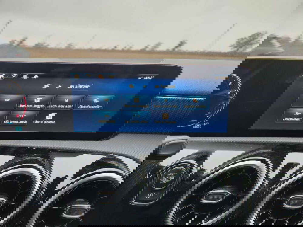 Mercedes-Benz Classe A usata a Milano (20)