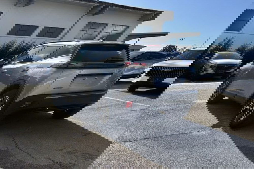 Peugeot 2008 usata a Latina (5)